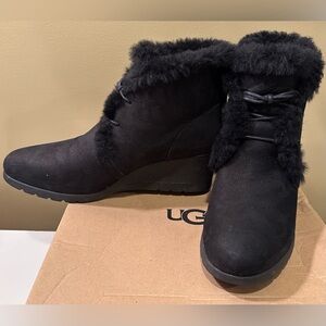 UGG JEOVANA SUEDE WATERPROOF WEDGE ANKLE BOOT SIZE 11 WOMEN